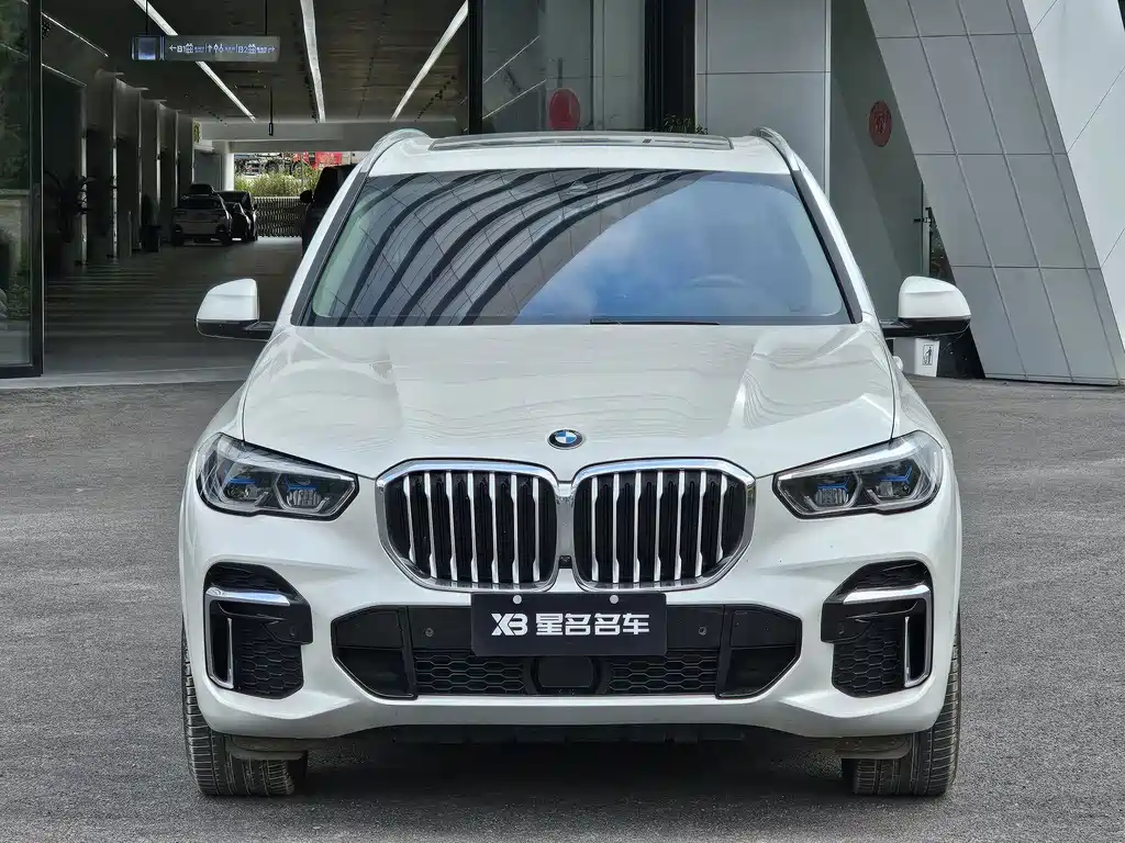 BMW X5 — фото 2
