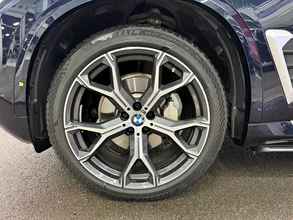 BMW X5 — фото 5