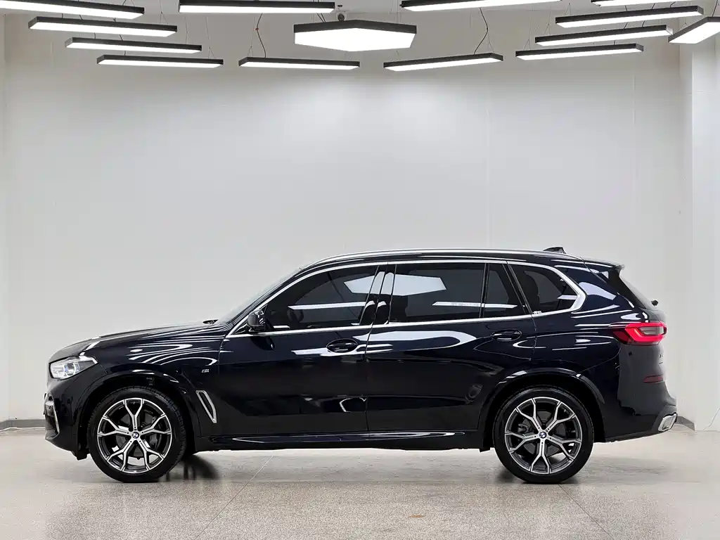 BMW X5 — фото 4