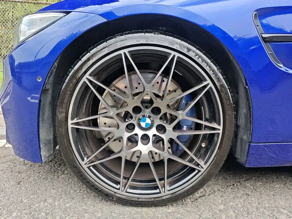 BMW M4 — фото 30