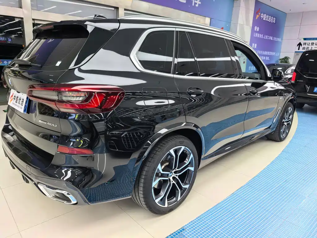 BMW X5 — фото 10