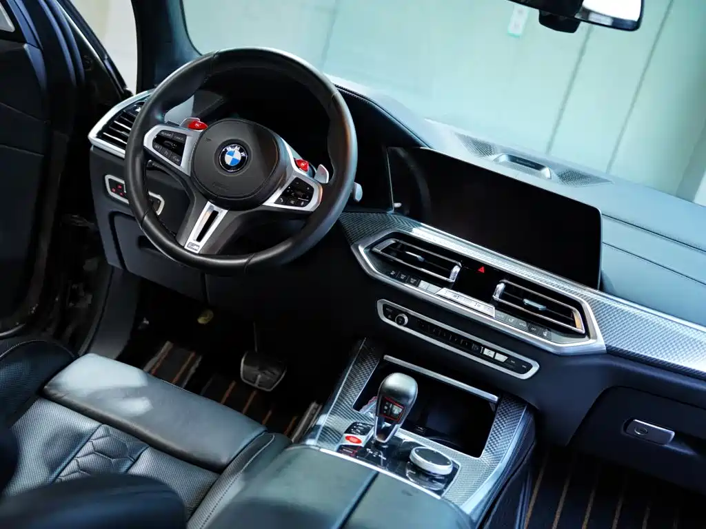 BMW X5 M — фото 23