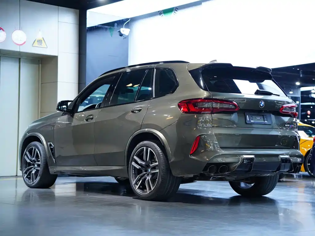 BMW X5 M — фото 31