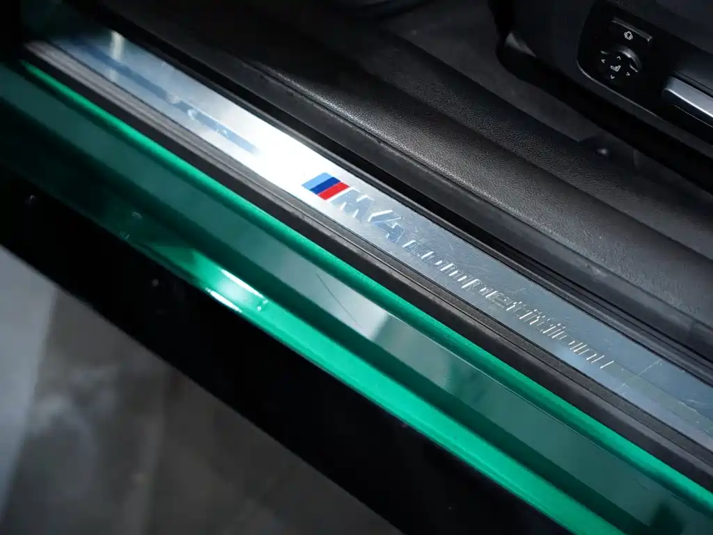 BMW M4 — фото 18