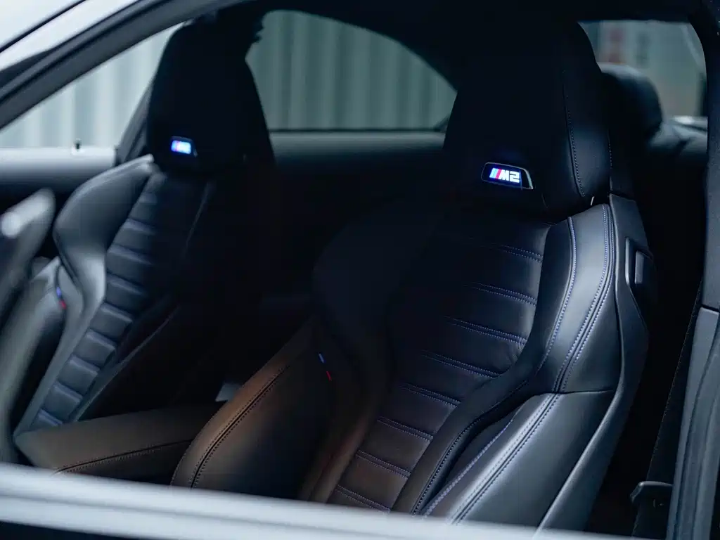 BMW M2 — фото 9
