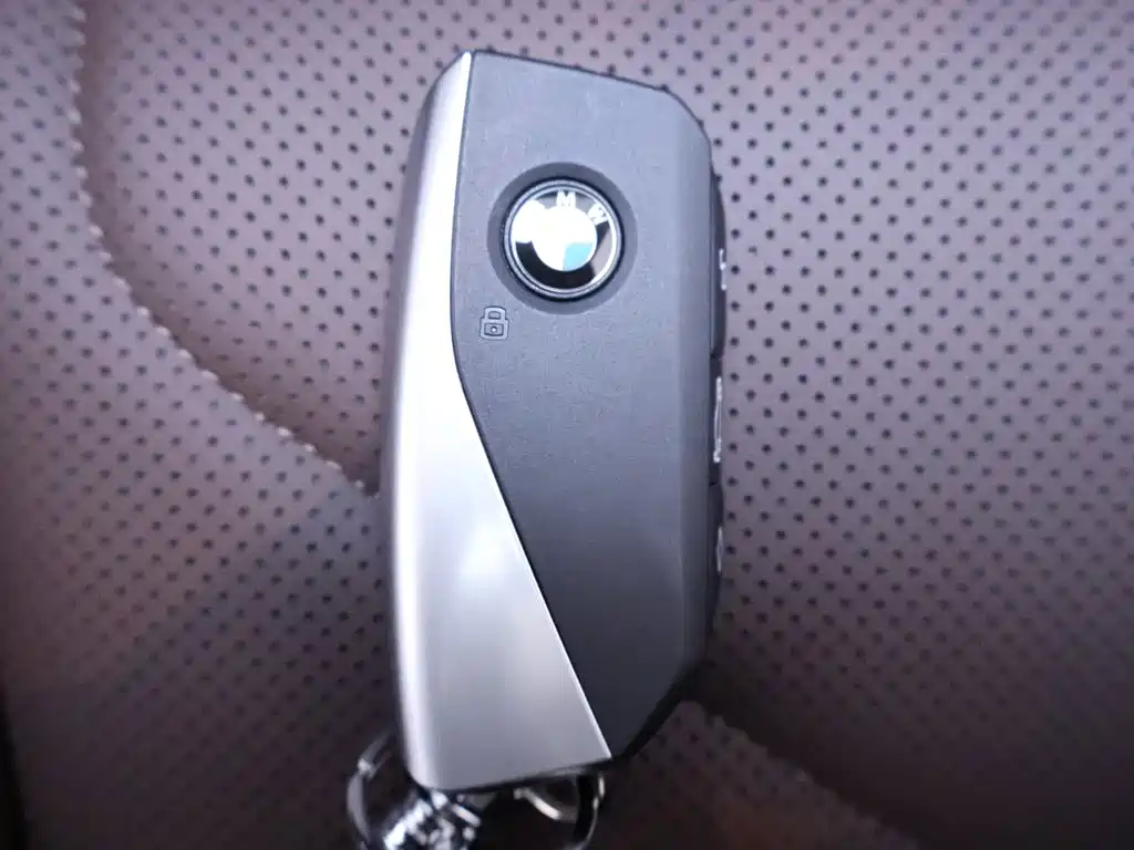 BMW X5 — фото 26