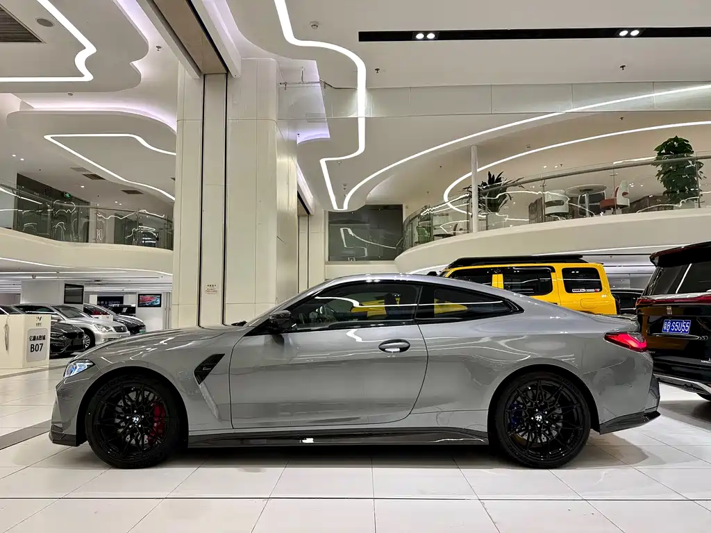 BMW M4 — фото 3