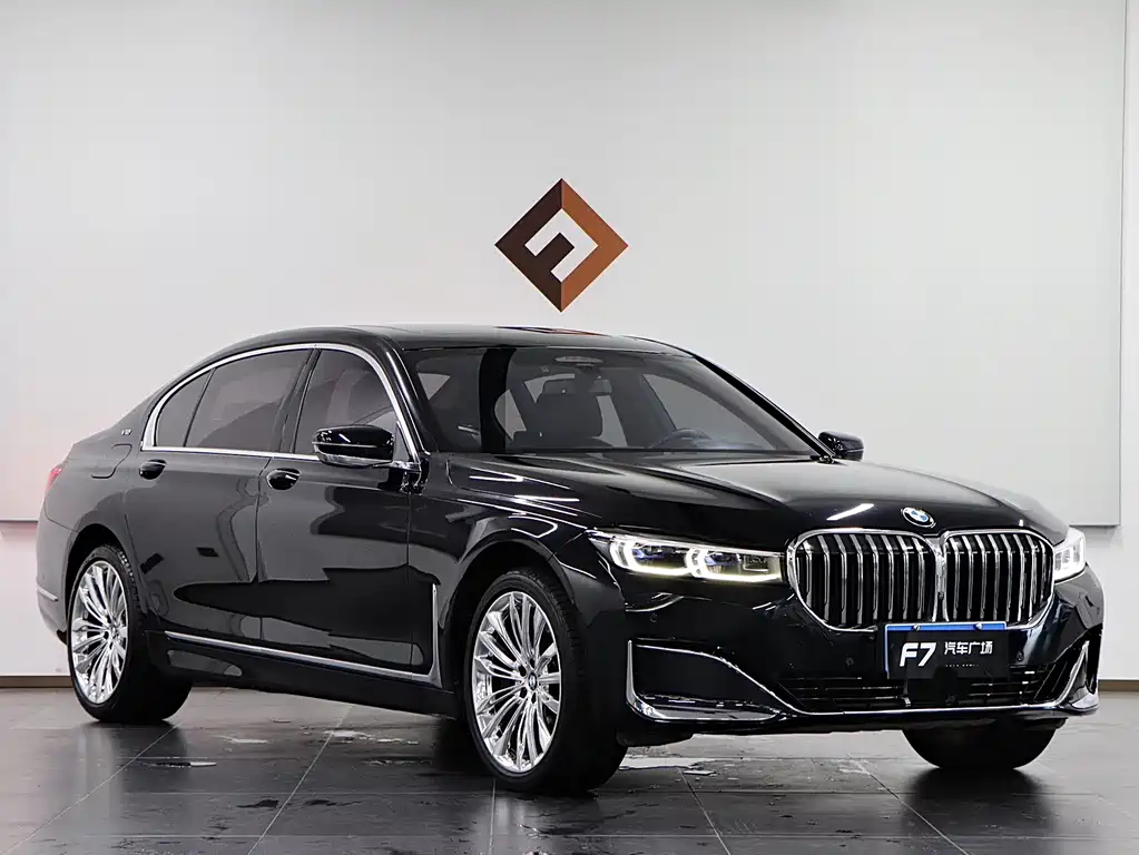 BMW 7 Series — фото 3
