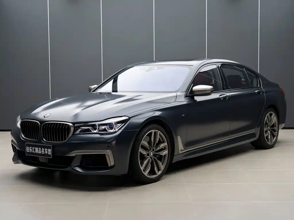 BMW 7 Series — фото 2