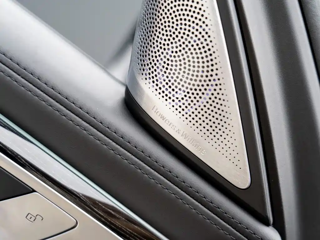 BMW 7 Series — фото 8