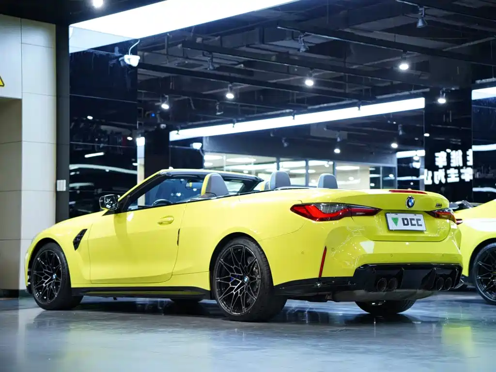 BMW M4 — фото 11