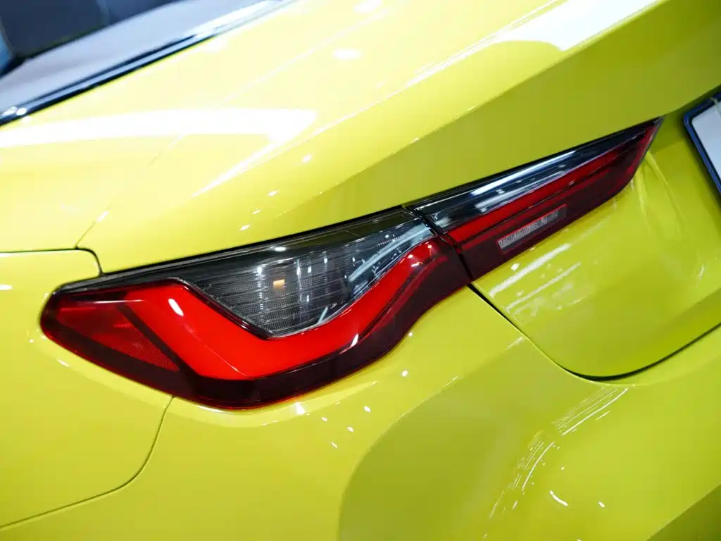 BMW M4 — фото 14