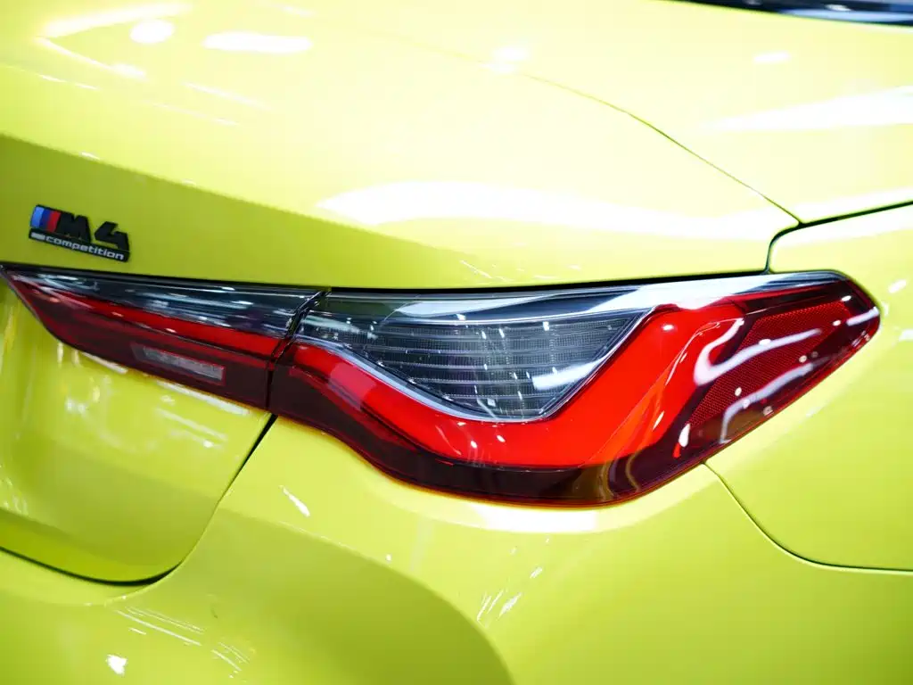 BMW M4 — фото 15