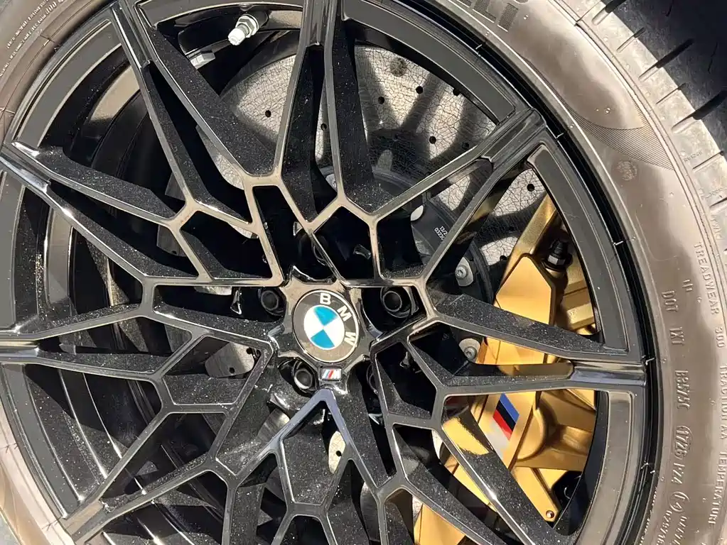 BMW M4 — фото 8