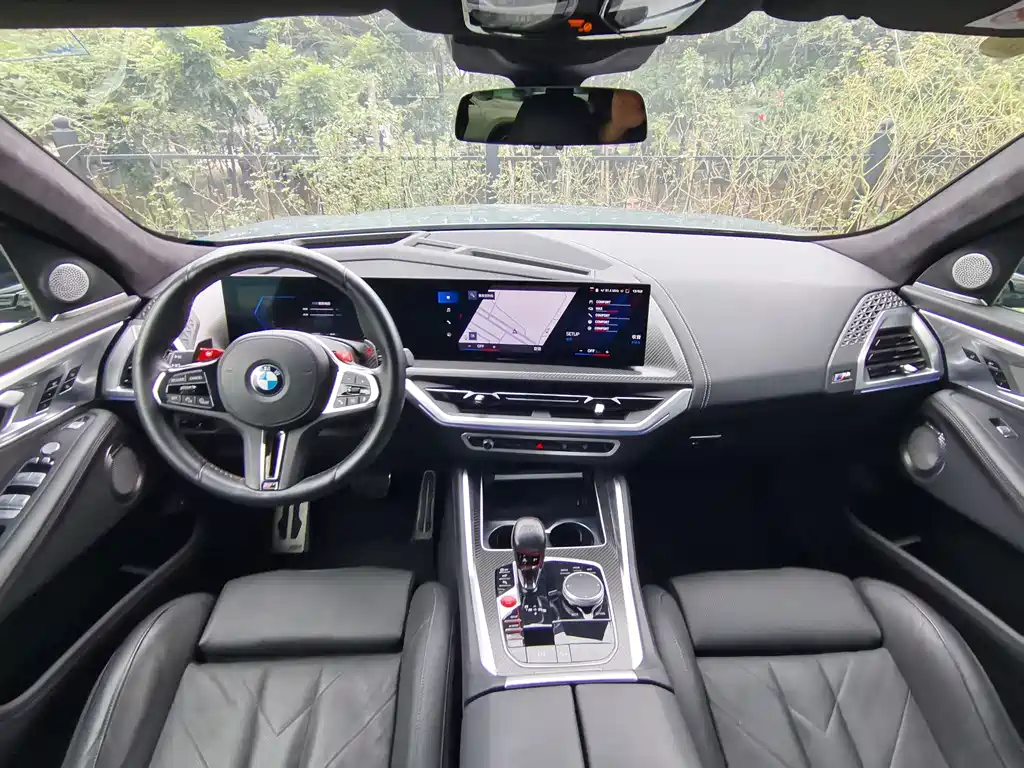 BMW XM — фото 22