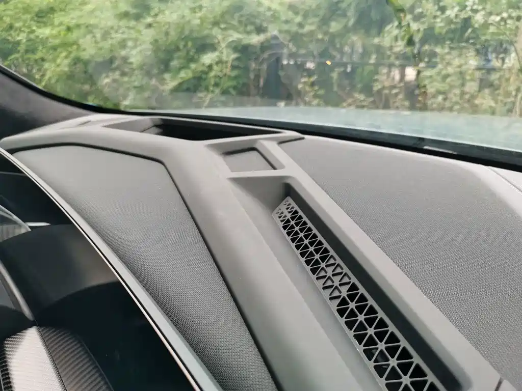 BMW XM — фото 25