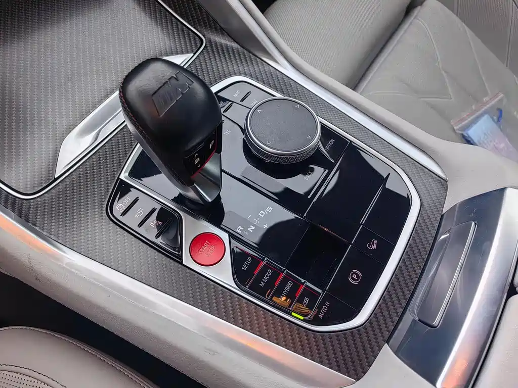 BMW XM — фото 14