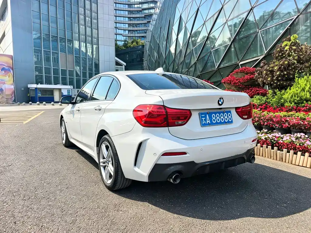 BMW 1 Series — фото 14