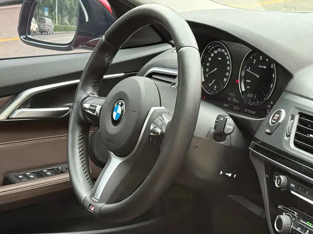 BMW 1 Series — фото 10