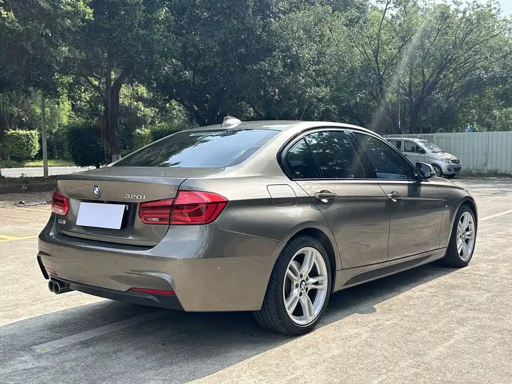 BMW 3 Series — фото 9