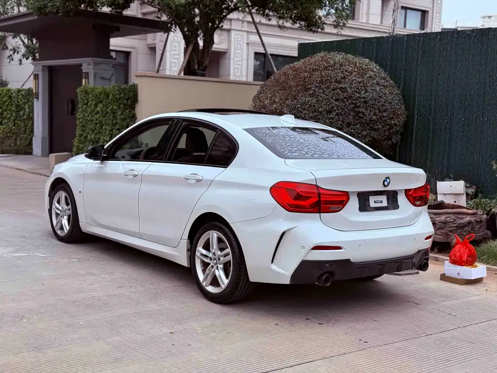 BMW 1 Series — фото 9