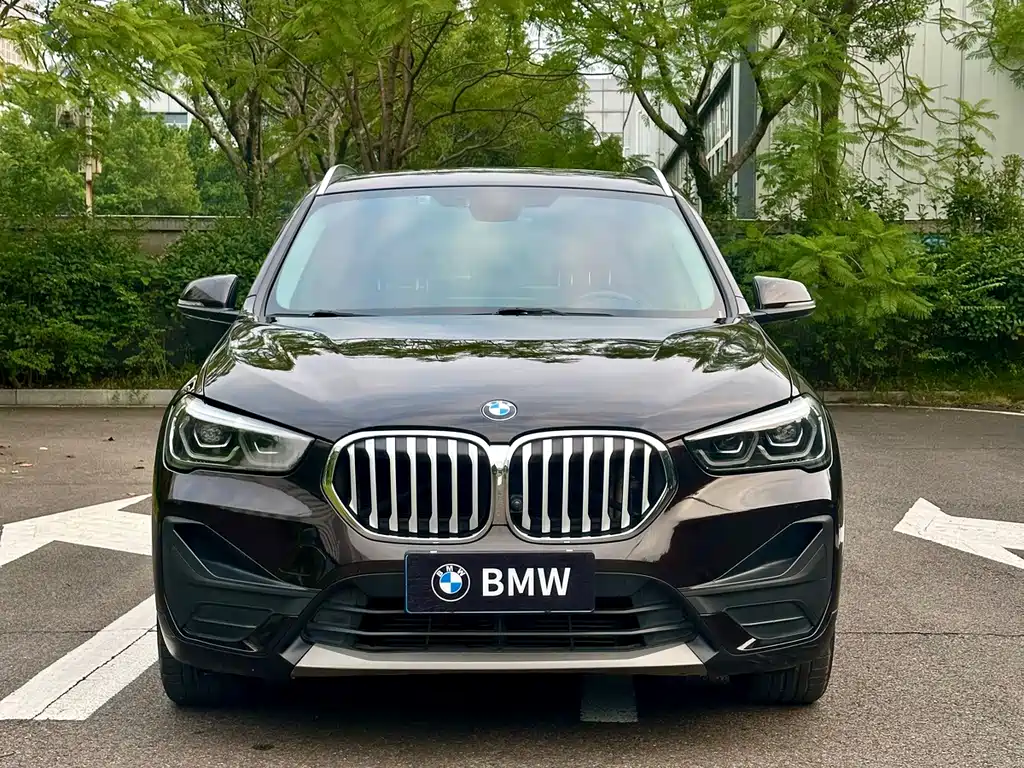 BMW X1 — фото 2