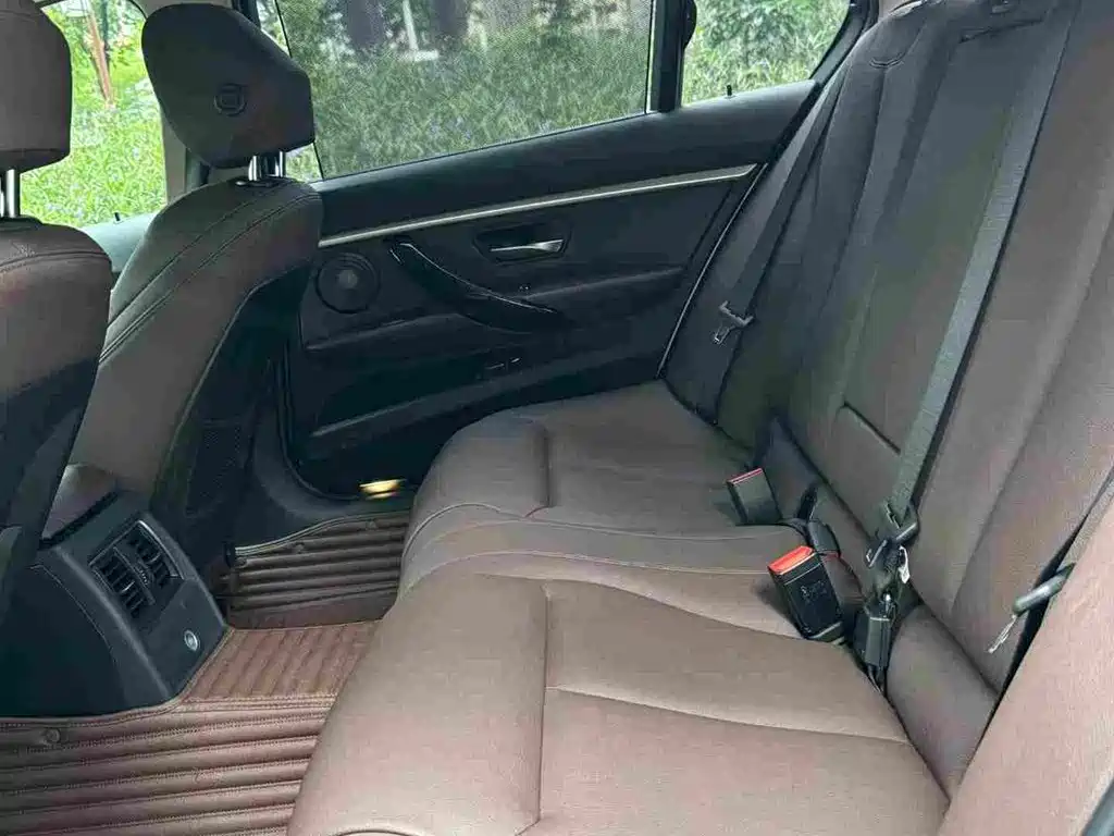 BMW 3 Series — фото 10