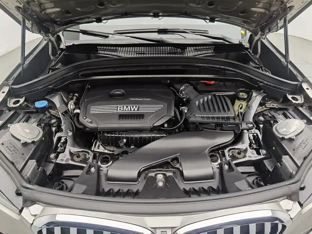 BMW X1 — фото 6