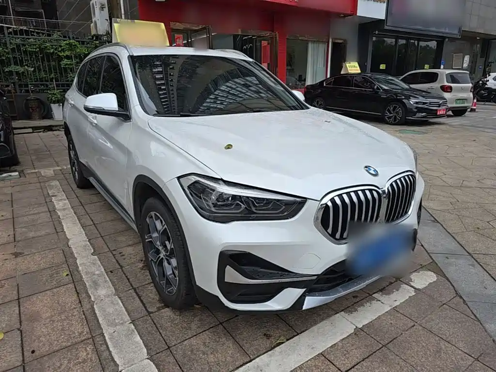 BMW X1 — фото 4