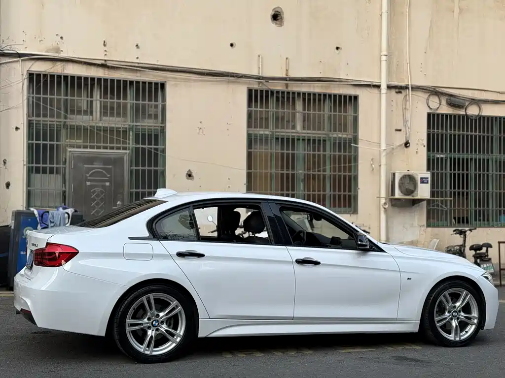 BMW 3 Series — фото 3