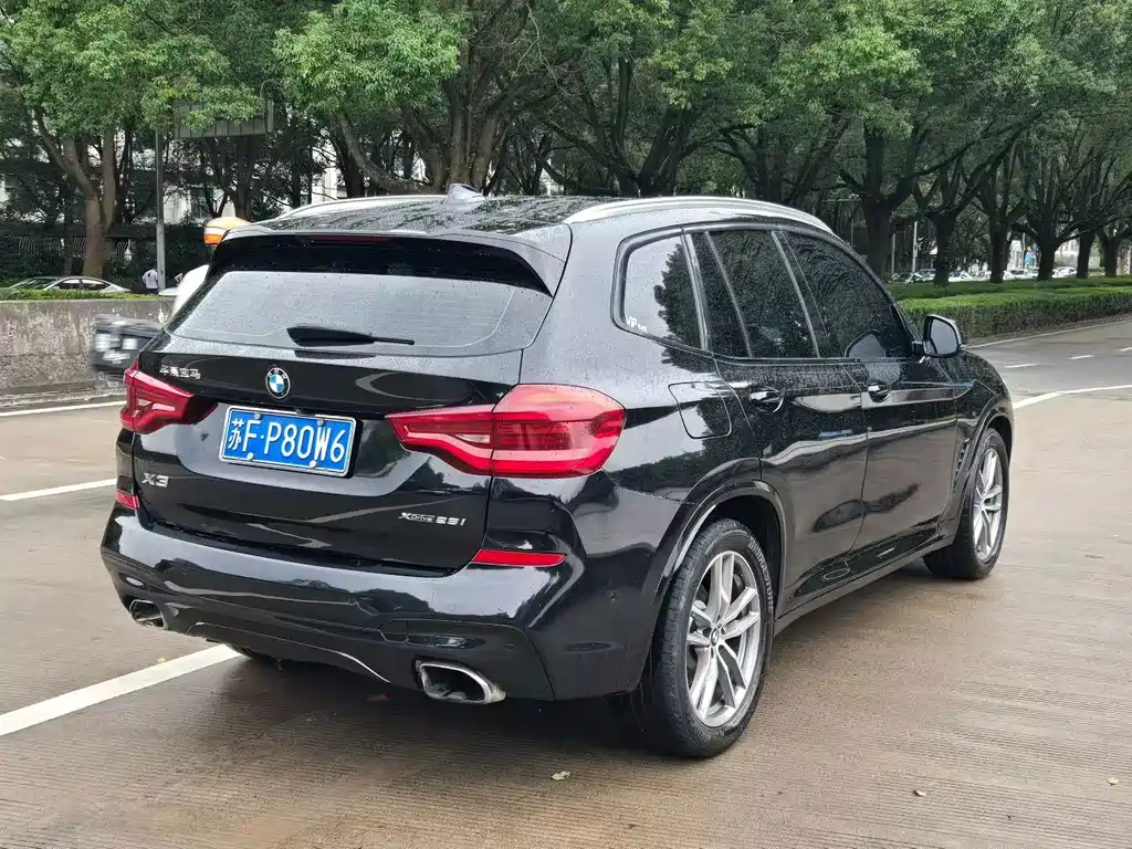 BMW X3 — фото 9