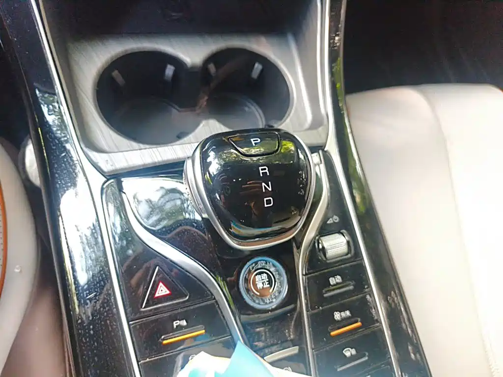 BYD Qin PLUS — фото 10