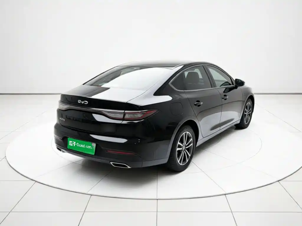 BYD Seal 05 DM-i — фото 6