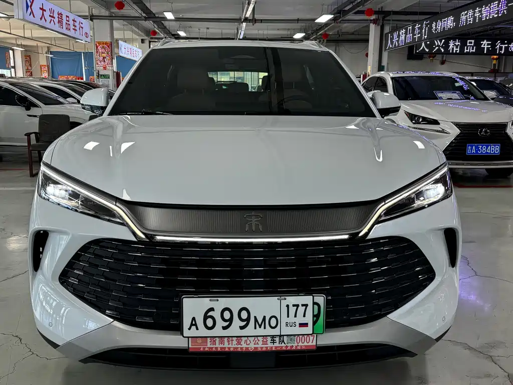 BYD L DM-i — фото 2