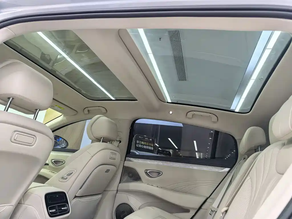 BYD Seal 08 — фото 22