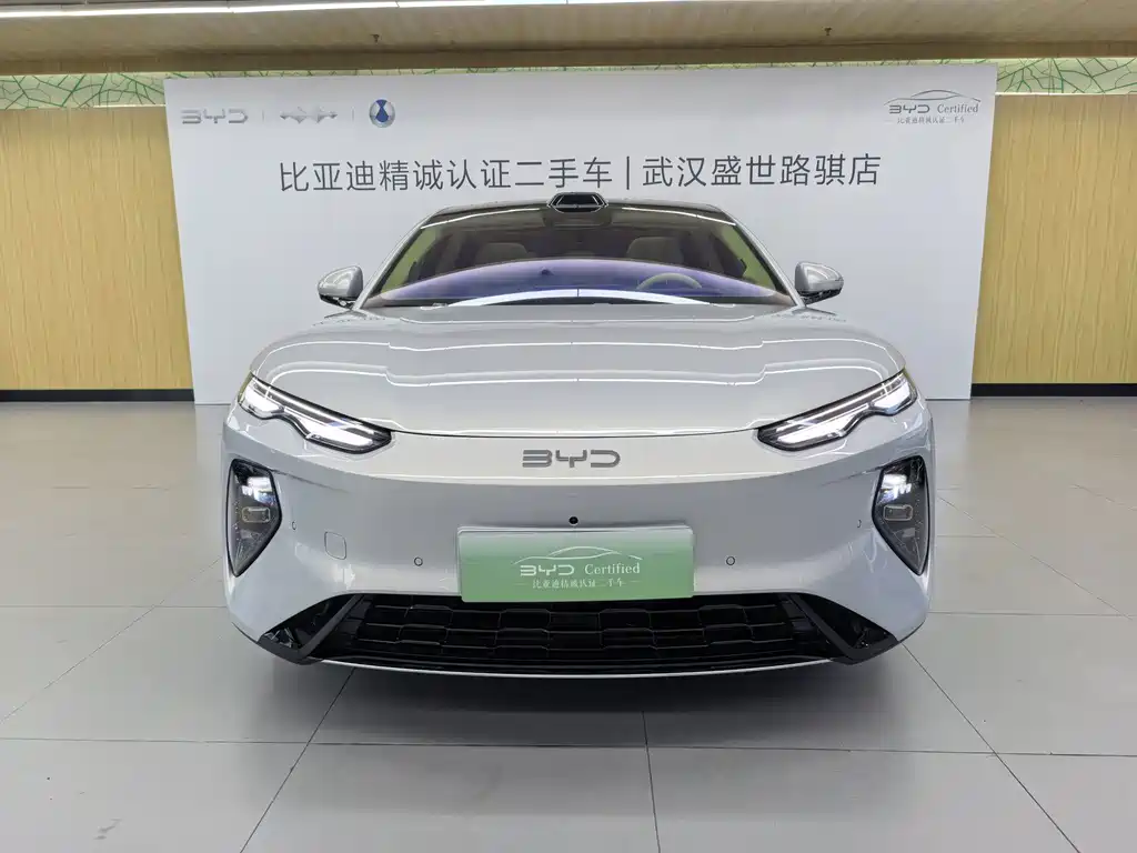 BYD Seal 08 — фото 7