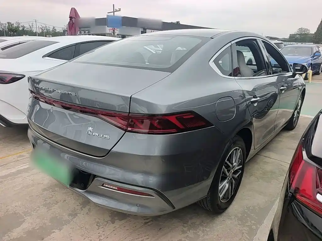 BYD Qin PLUS — фото 7