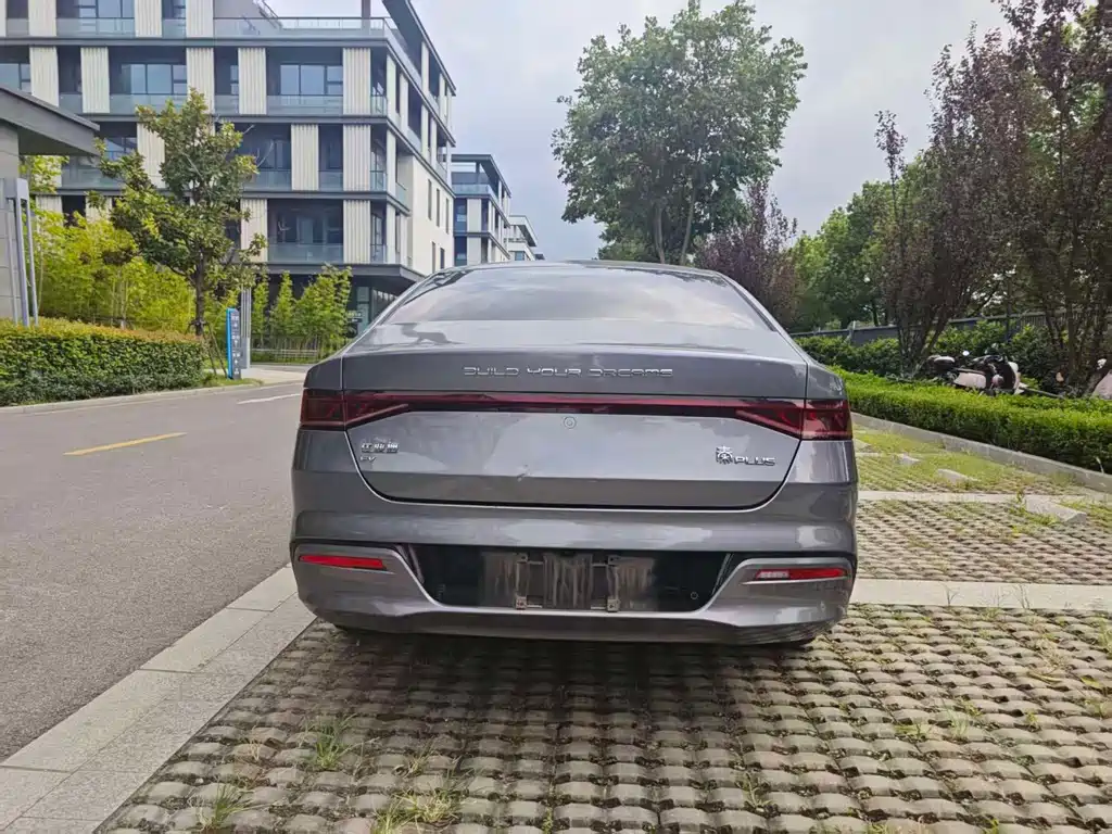 BYD Qin PLUS — фото 10
