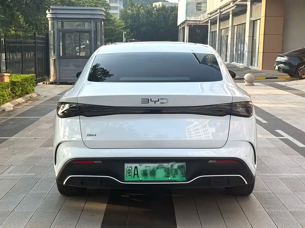 BYD Seal 06 — фото 7
