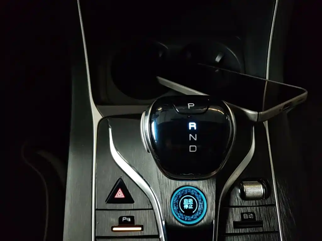 BYD Qin PLUS — фото 14