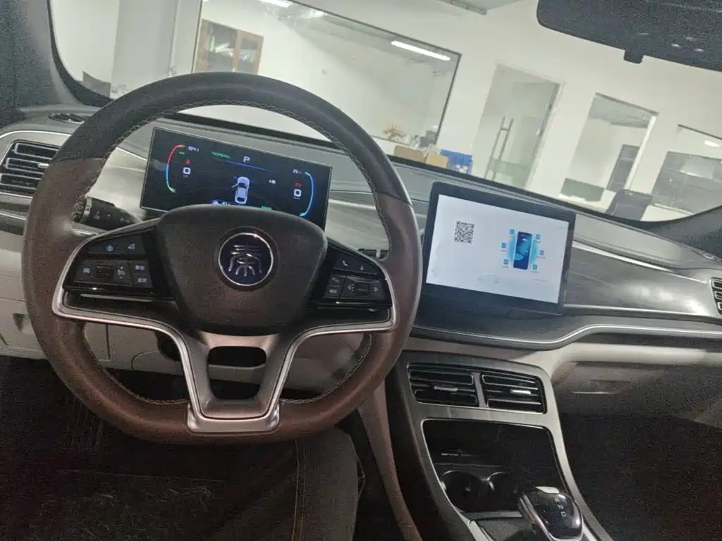 BYD Qin PLUS — фото 10