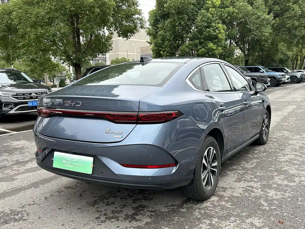 BYD Qin PLUS — фото 11
