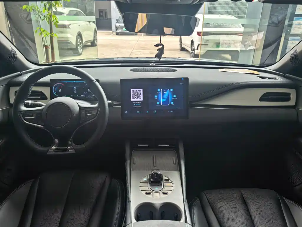 BYD Seal 06 — фото 8