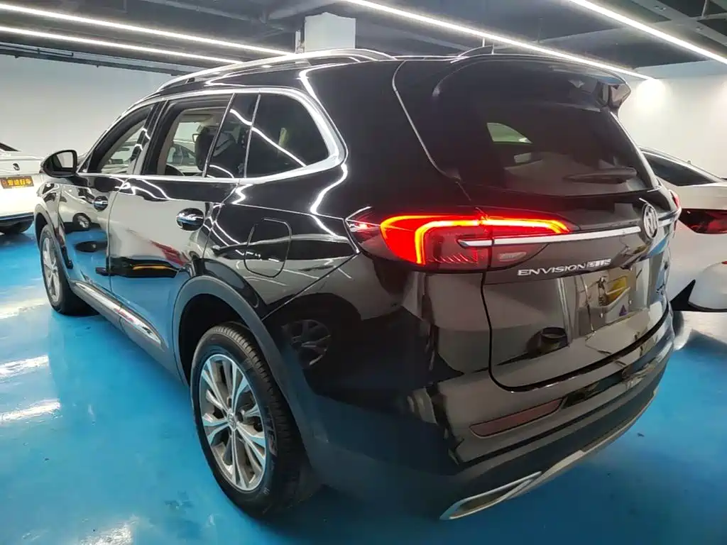 Buick Envision Plus — фото 5