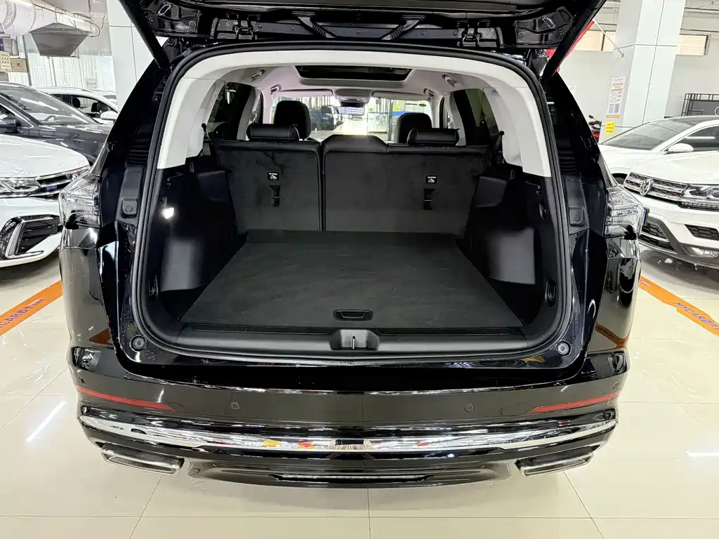 Buick Envision Plus — фото 18