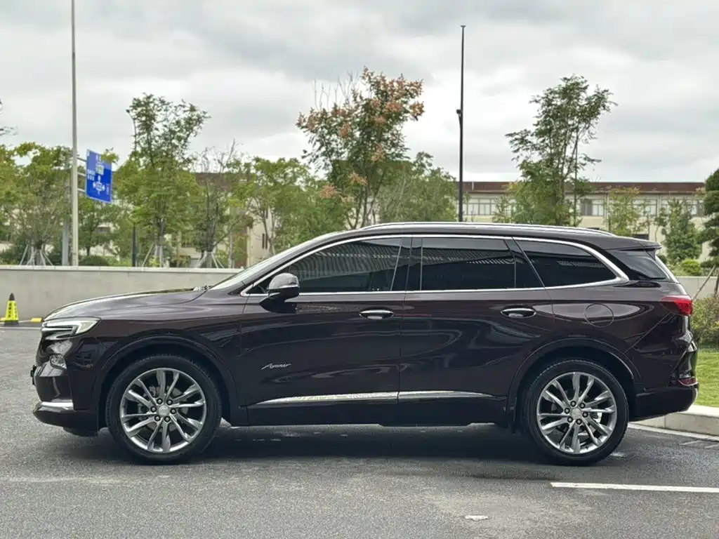 Buick Enclave — фото 7