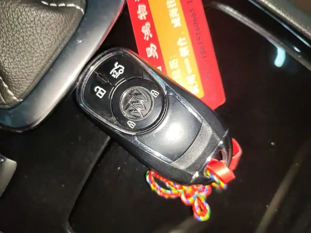 Buick Regal — фото 9
