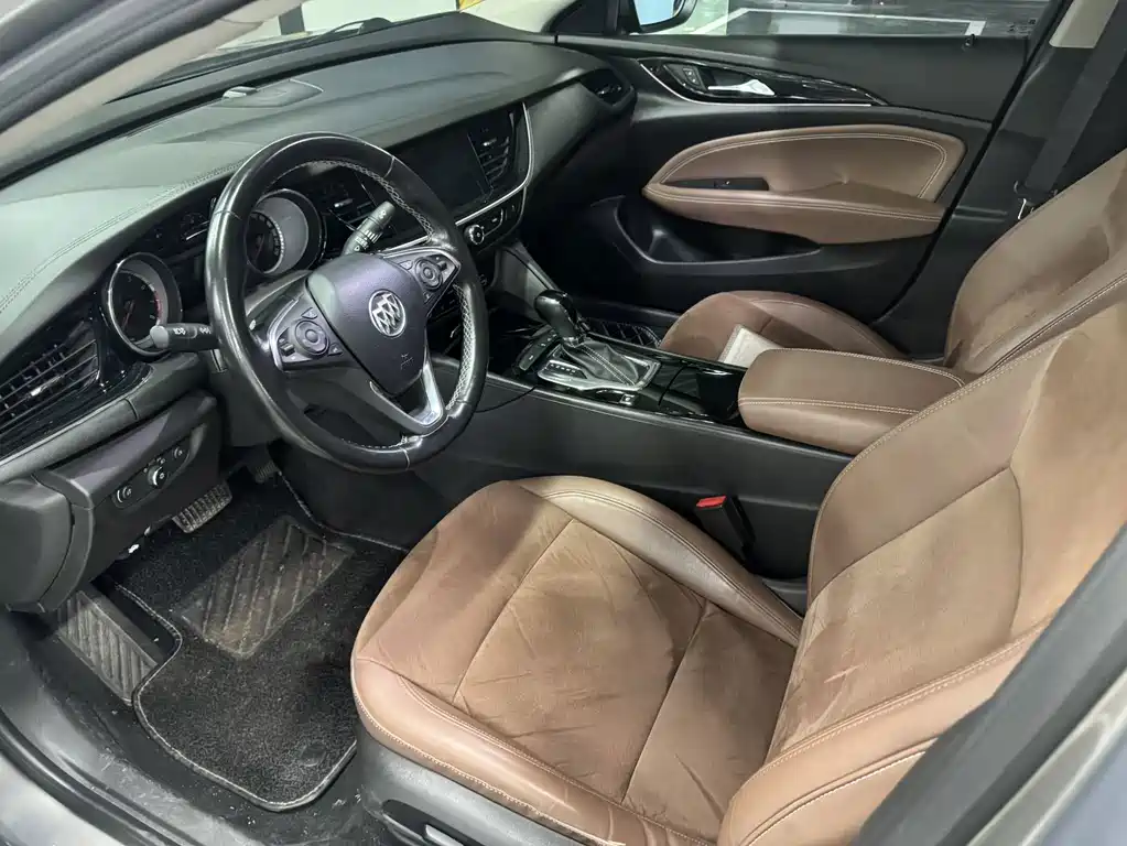 Buick Regal — фото 5