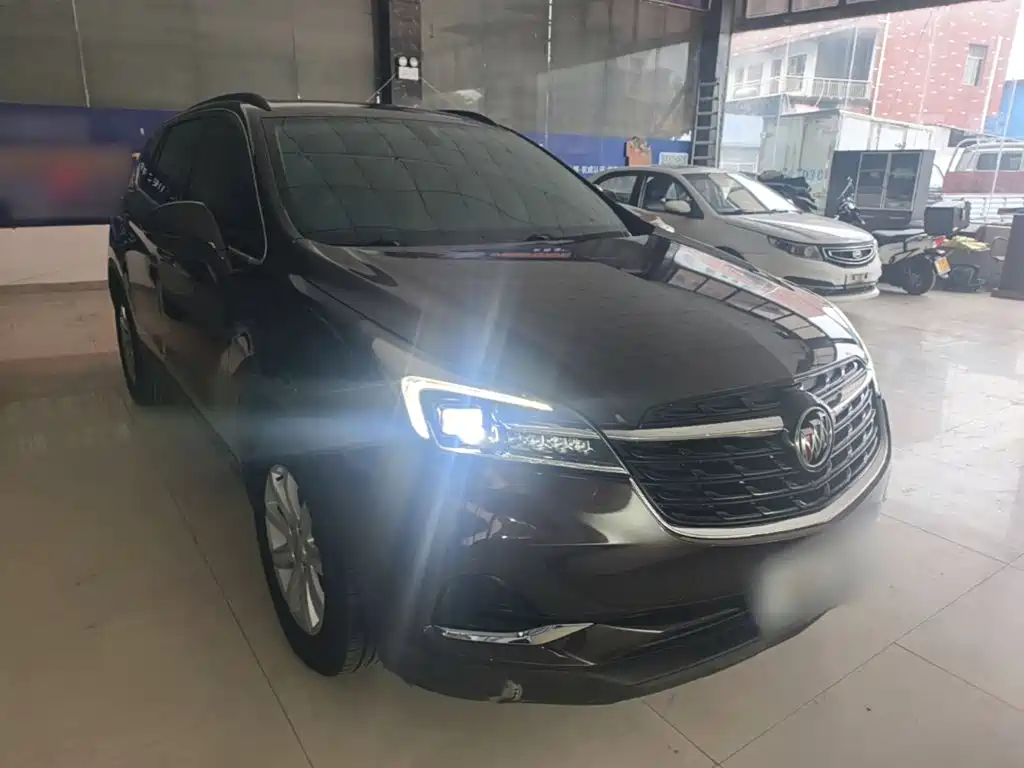Buick Envision Plus — фото 4