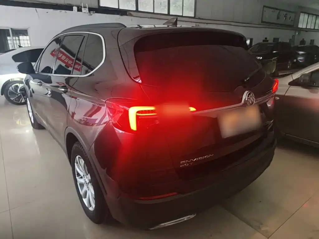 Buick Envision Plus — фото 5